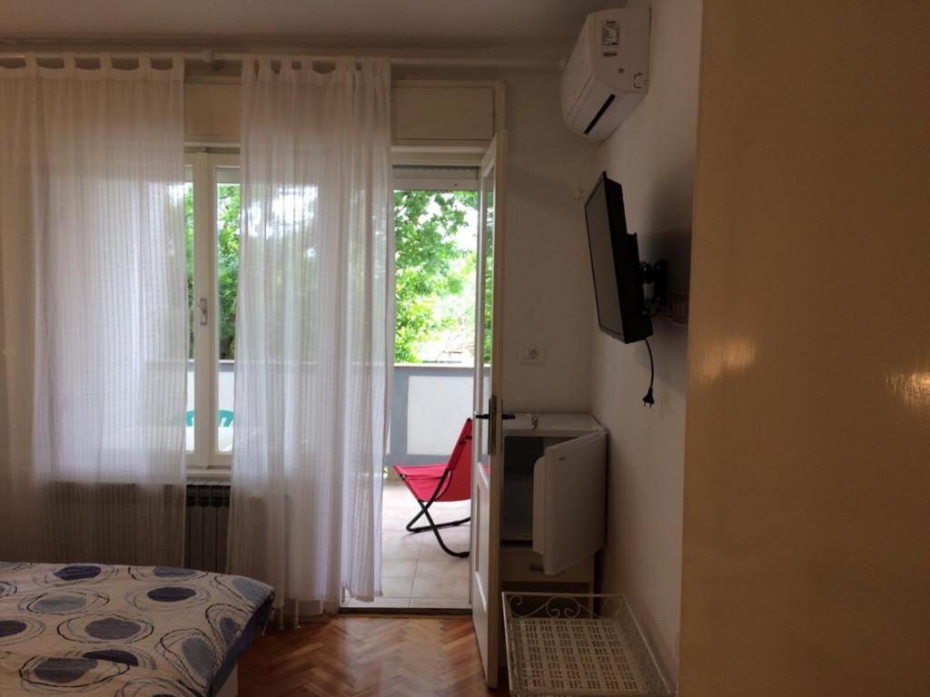 Apartman I Sobe Marijana Rab Town Exterior photo